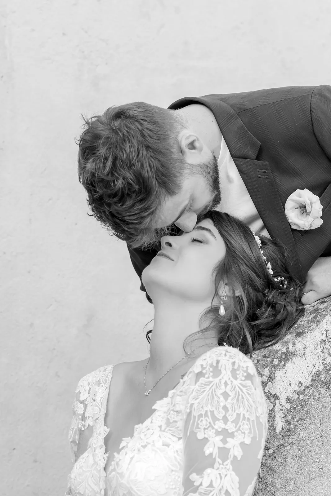 Reportage mariage naturel et élégant en Drôme